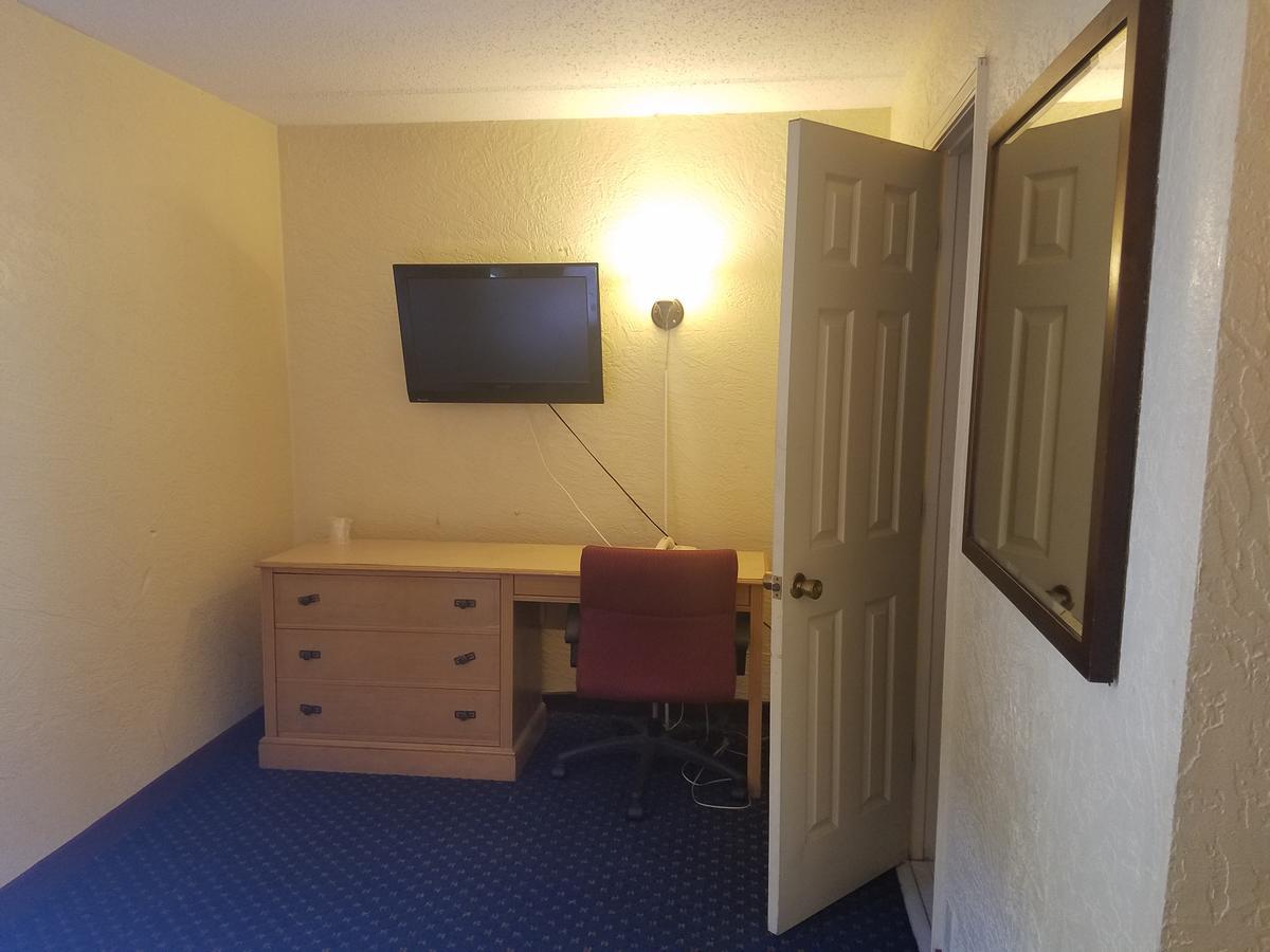 Motel 6 Tallahassee, Fl North Monroe Екстериор снимка