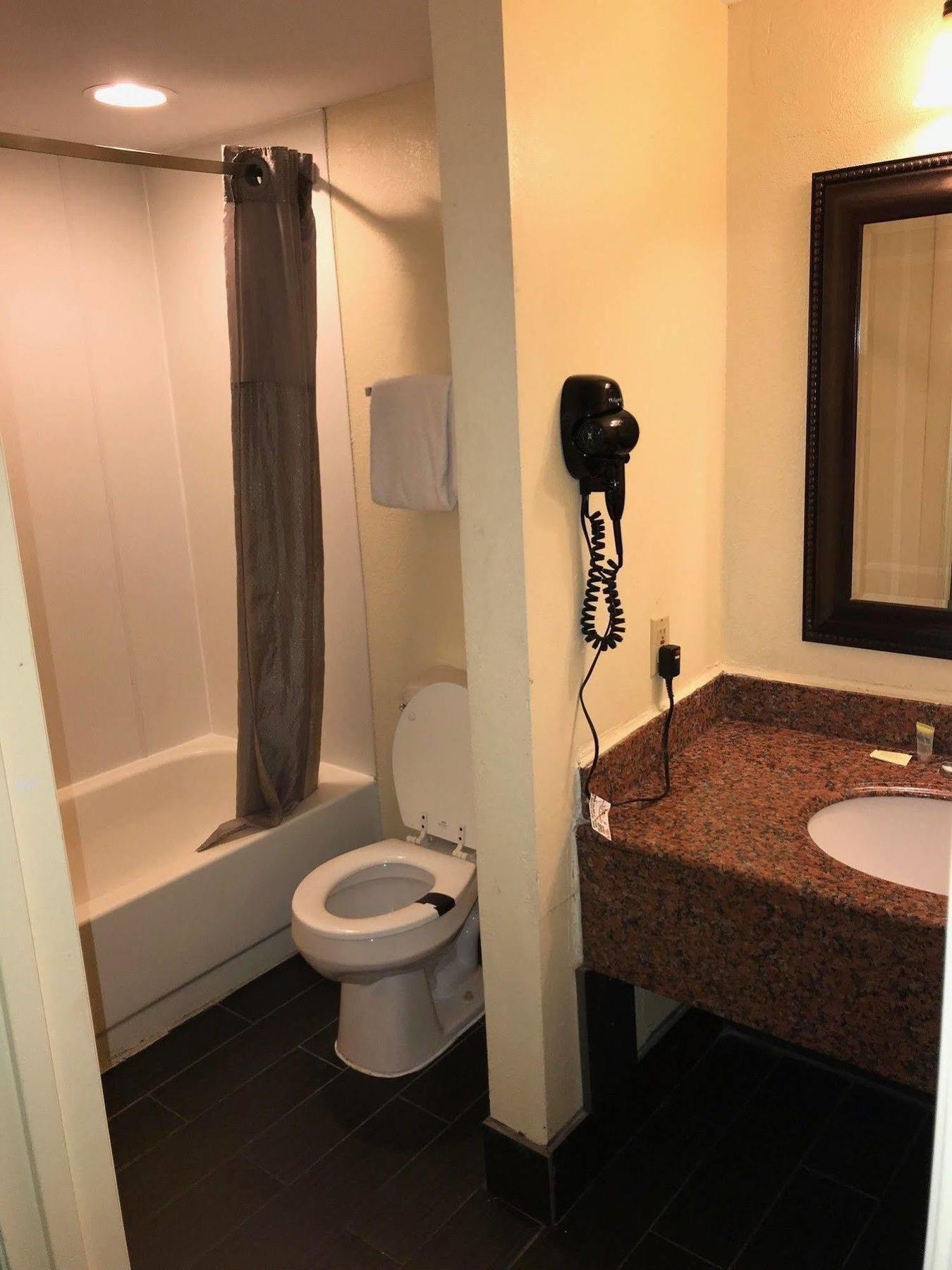 Motel 6 Tallahassee, Fl North Monroe Екстериор снимка