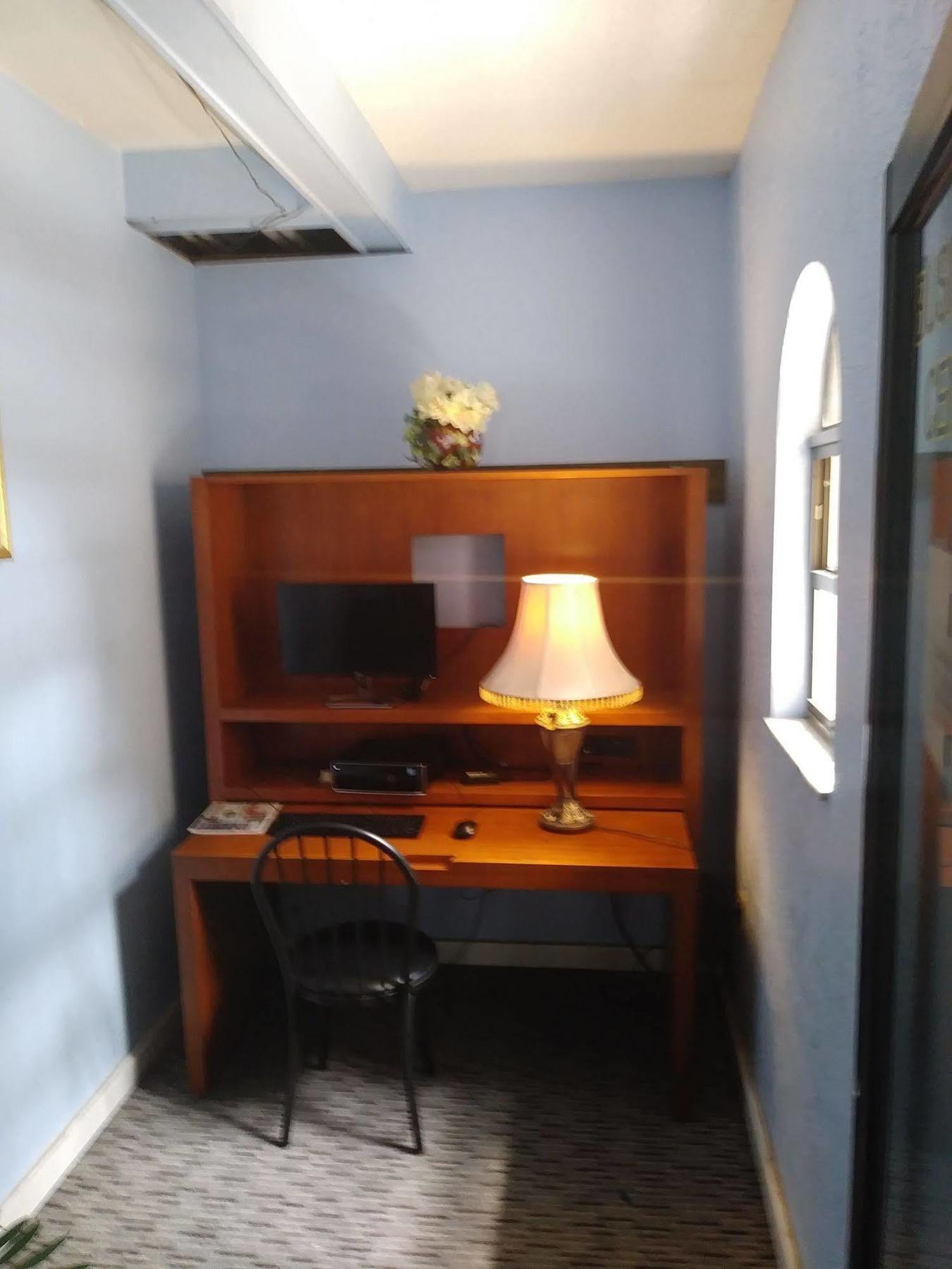 Motel 6 Tallahassee, Fl North Monroe Екстериор снимка